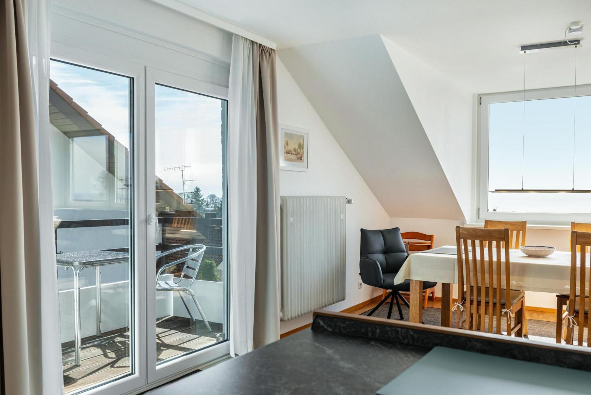 Haus Alexander Apartment Meersburg Ngoại thất bức ảnh